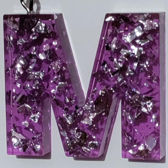 Alphabet letter M Keychain art - Picture 2 of 4